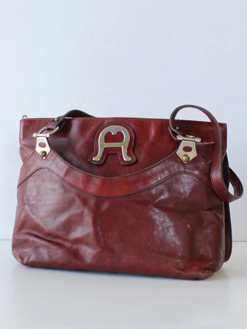 Etienne Aigner Cordova leather purse